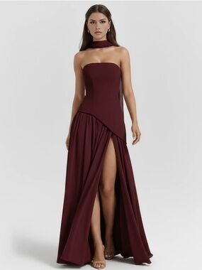 Burgundy Maxi Dress with Sculpted Bodice and Flowing Chiffon Skirt